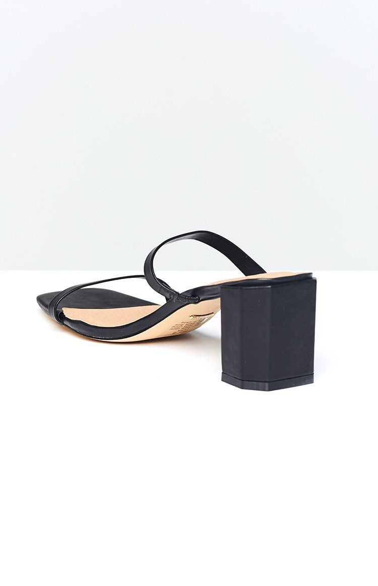 Billini Luna Heels Black Image
