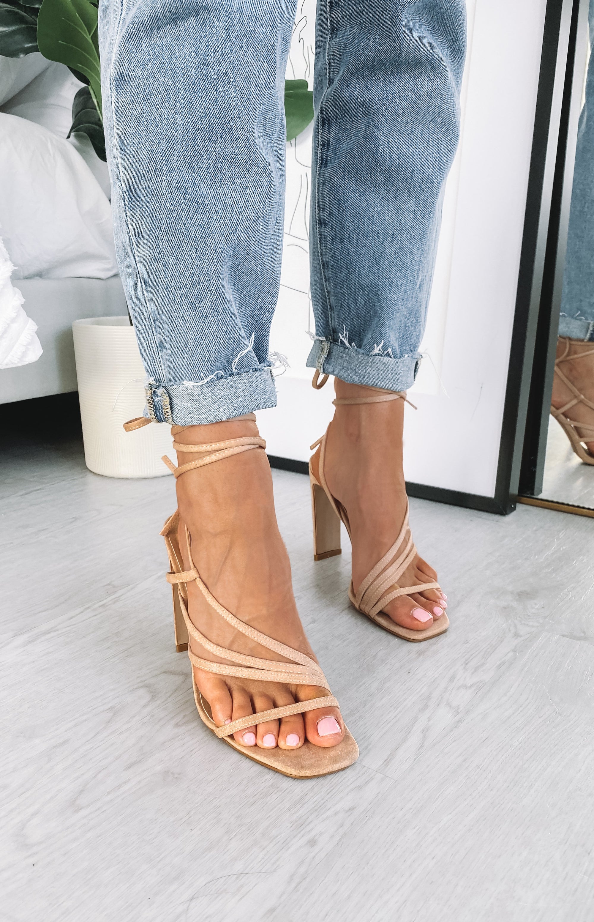 Billini Dekker Heels Blush Suede Image
