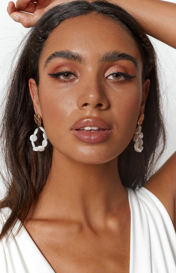 Eclat Elke Pearl Hoop Earrings Gold Image