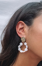 Eclat Elke Pearl Hoop Earrings Gold Image