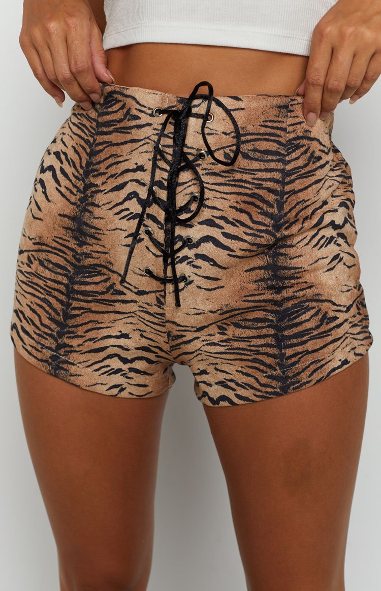 Marley Shorts Tiger Image