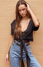 Almalfi Tie Up Crop Black Image