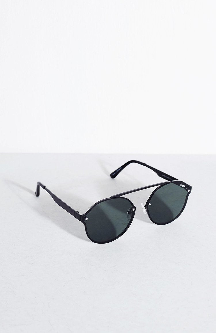Quay Camden Heights Sunglasses Black Green Image